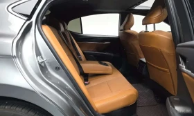 Toyota Camry * 2.5 XLE Hybrid * , снимка 14