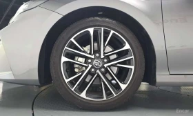 Toyota Camry * 2.5 XLE Hybrid * , снимка 5