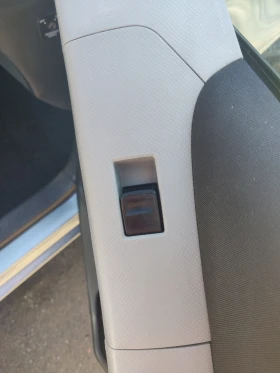 Toyota Yaris, снимка 14