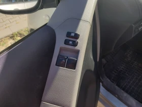 Toyota Yaris, снимка 6