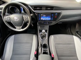 Toyota Auris 1.6d EURO-6 !! ТОП СЪСТОЯНИЕ 6-СКОРОСТИ!!!!, снимка 12 - Автомобили и джипове - 45504089
