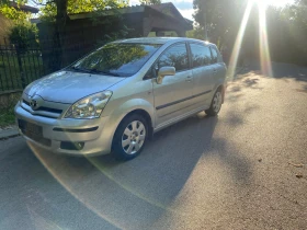 Toyota Corolla verso 1.8 VVTI 7 Места Автомат, снимка 2