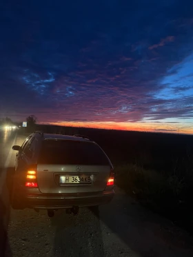 Mercedes-Benz C 270, снимка 9