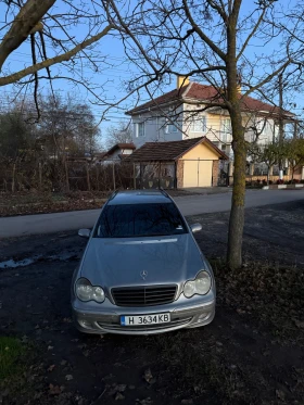 Mercedes-Benz C 270, снимка 3