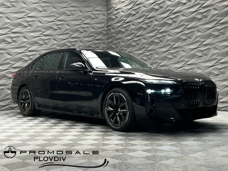 BMW 740 d xDrive* Shadowline* M-Sport* TV* Swarovski* B&W*, снимка 1 - Автомобили и джипове - 44747222