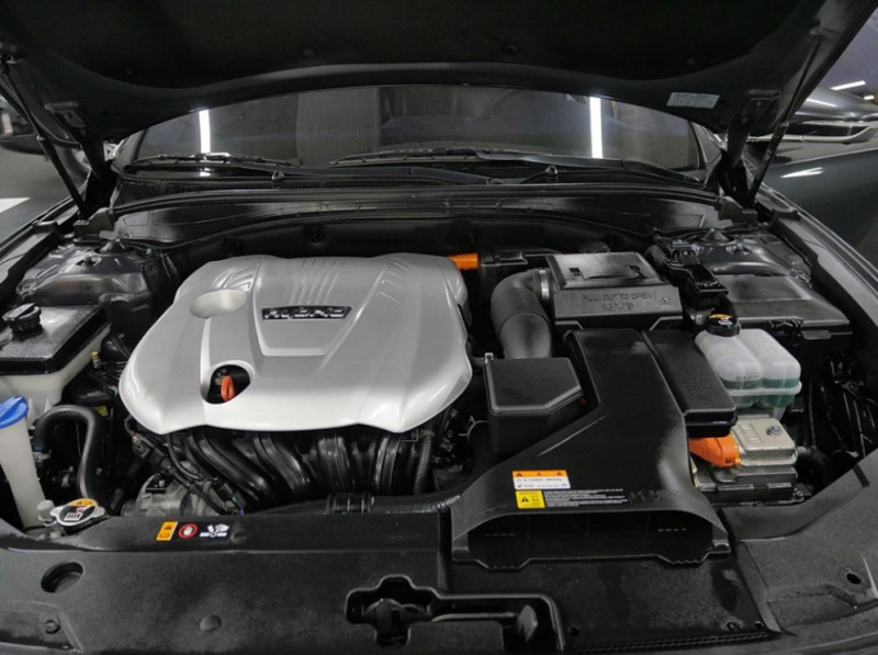 Hyundai Grandeur IG Hybrid, снимка 15 - Автомобили и джипове - 45746267