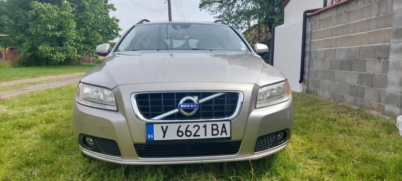 Volvo V70 2.0 D4 163к.с, снимка 1 - Автомобили и джипове - 47230407