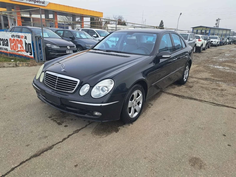 Mercedes-Benz E 280 4MATIC, снимка 3 - Автомобили и джипове - 49321437