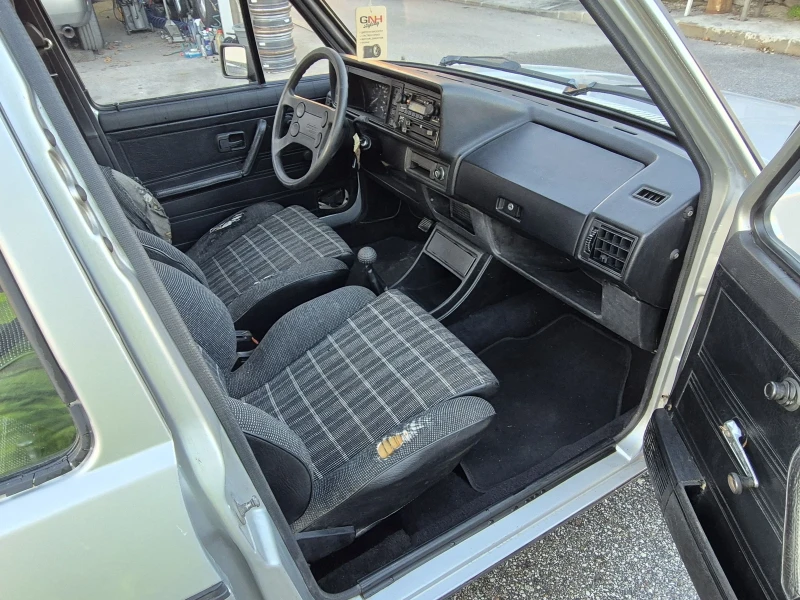 VW Golf GTD, снимка 12 - Автомобили и джипове - 49370214