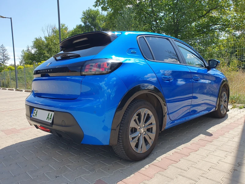 Peugeot 208 Active, снимка 8 - Автомобили и джипове - 52091502