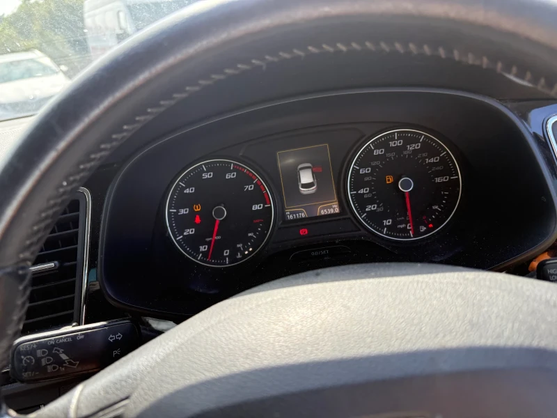 Seat Leon 1.2 tsi, снимка 7 - Автомобили и джипове - 51664912