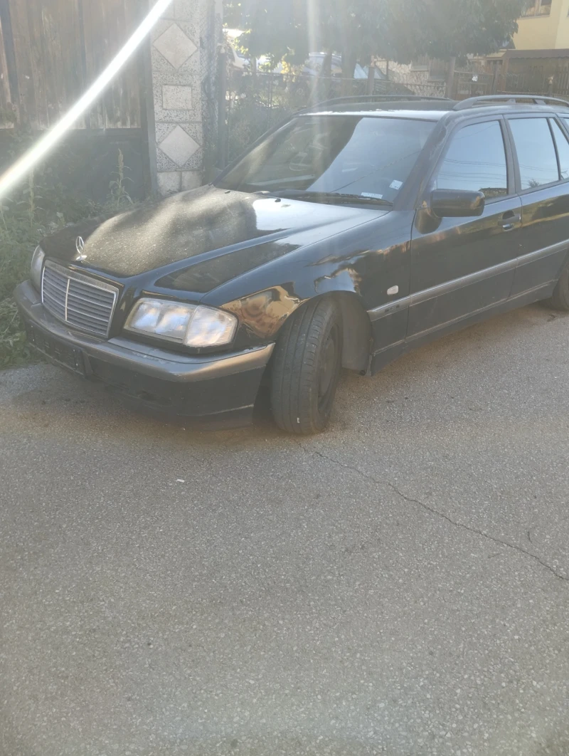 Mercedes-Benz 180, снимка 2 - Автомобили и джипове - 52646049