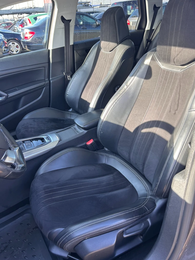 Peugeot 308 2.0HDI Allure AVTOMAT/NAVI/KOJA/PANORAMA/KAMERA, снимка 13 - Автомобили и джипове - 52850683
