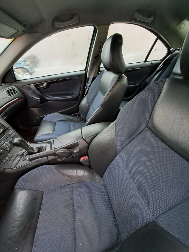 Volvo S60, снимка 10 - Автомобили и джипове - 53036962