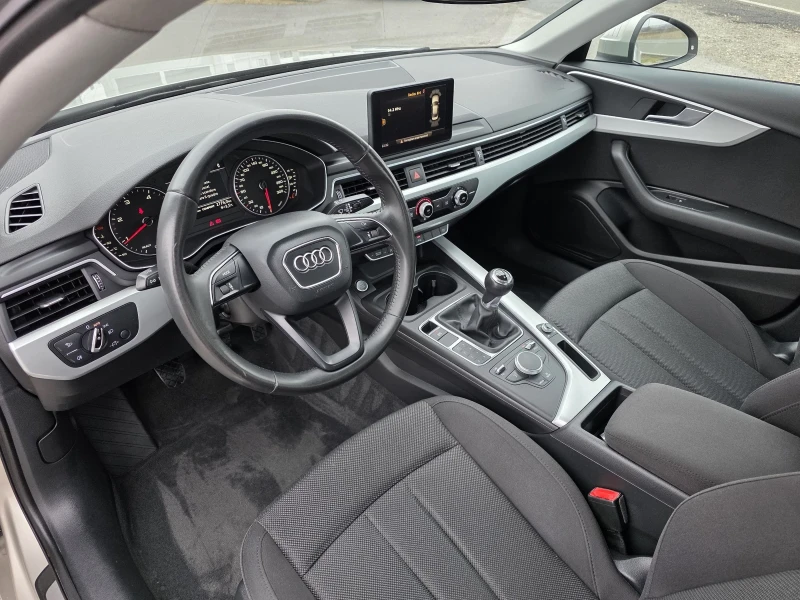 Audi A4 2.0d TOP/LED, снимка 8 - Автомобили и джипове - 53202298