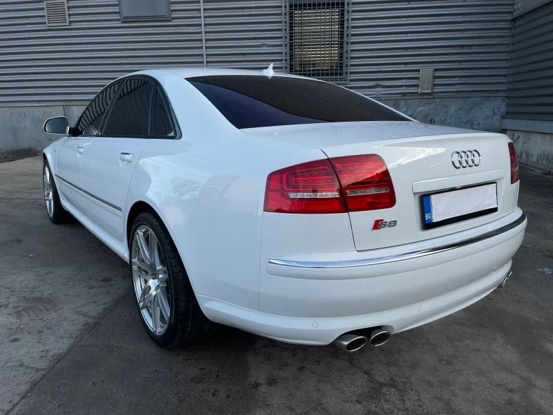 Audi S8 FULL* CERAMICA* B&O* CAMERA* DIST* МАСАЖ* ОБДУХ* S, снимка 7 - Автомобили и джипове - 53328338