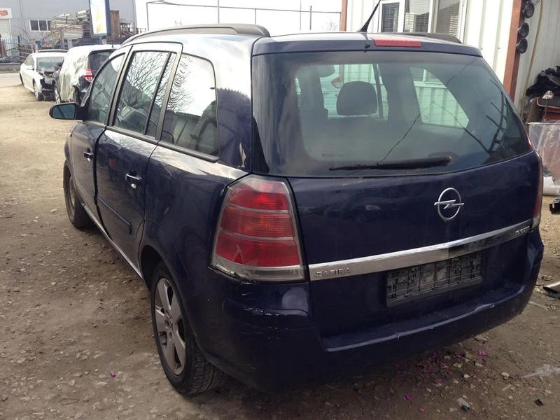 Opel Zafira 1.9 cdti 2бр., снимка 3 - Автомобили и джипове - 9798252