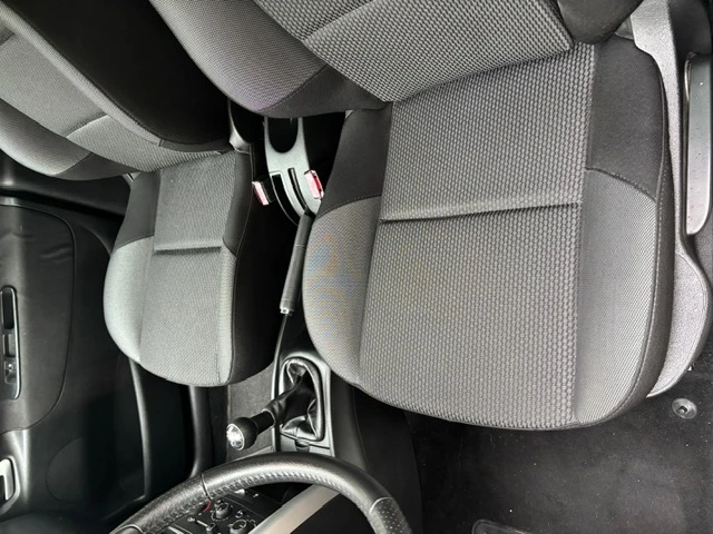 Peugeot 207, снимка 4 - Автомобили и джипове - 52678754