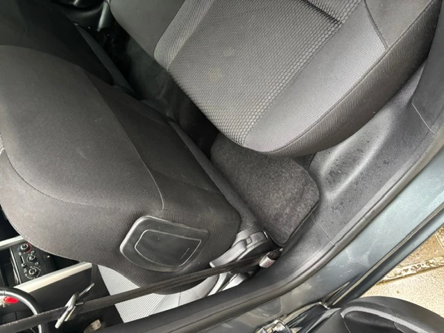 Peugeot 207, снимка 5 - Автомобили и джипове - 52678754