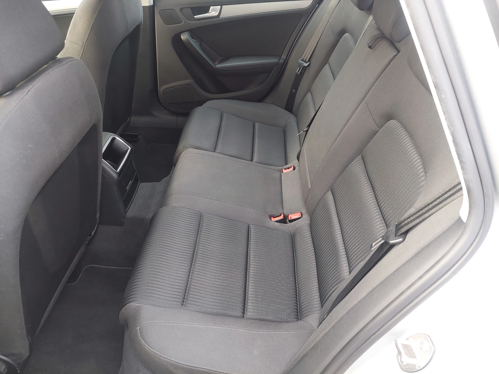 Audi A4 1, 8T 160ps 89000km!!! | Mobile.bg   12