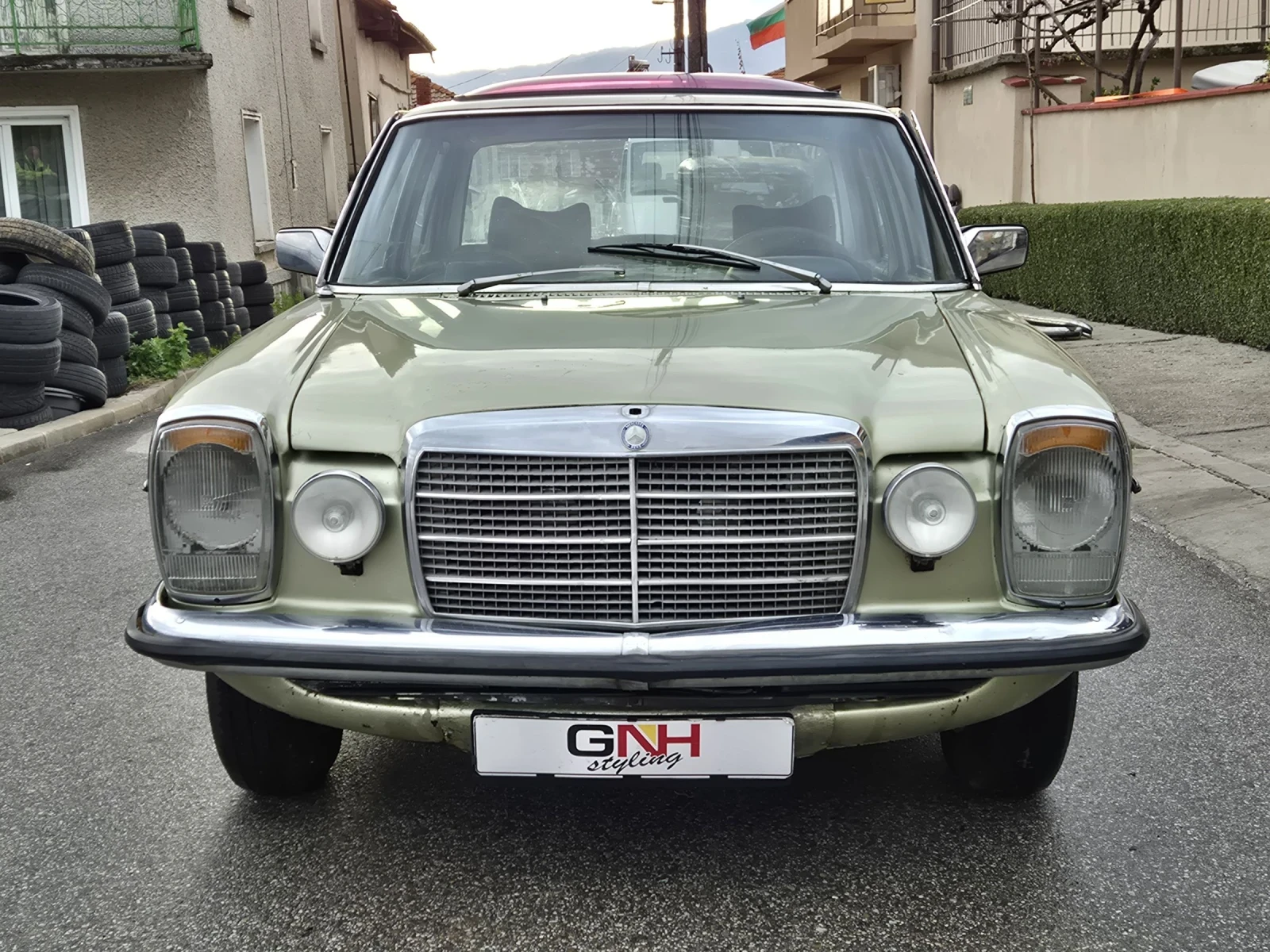 Mercedes-Benz 115 200е - изображение 2