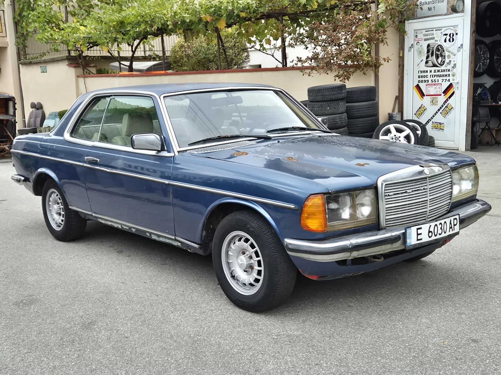 Mercedes-Benz 123 230C - изображение 3