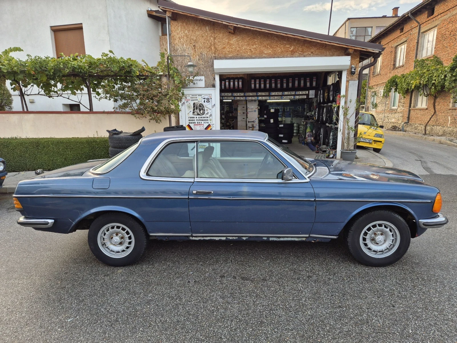 Mercedes-Benz 123 230C - изображение 8