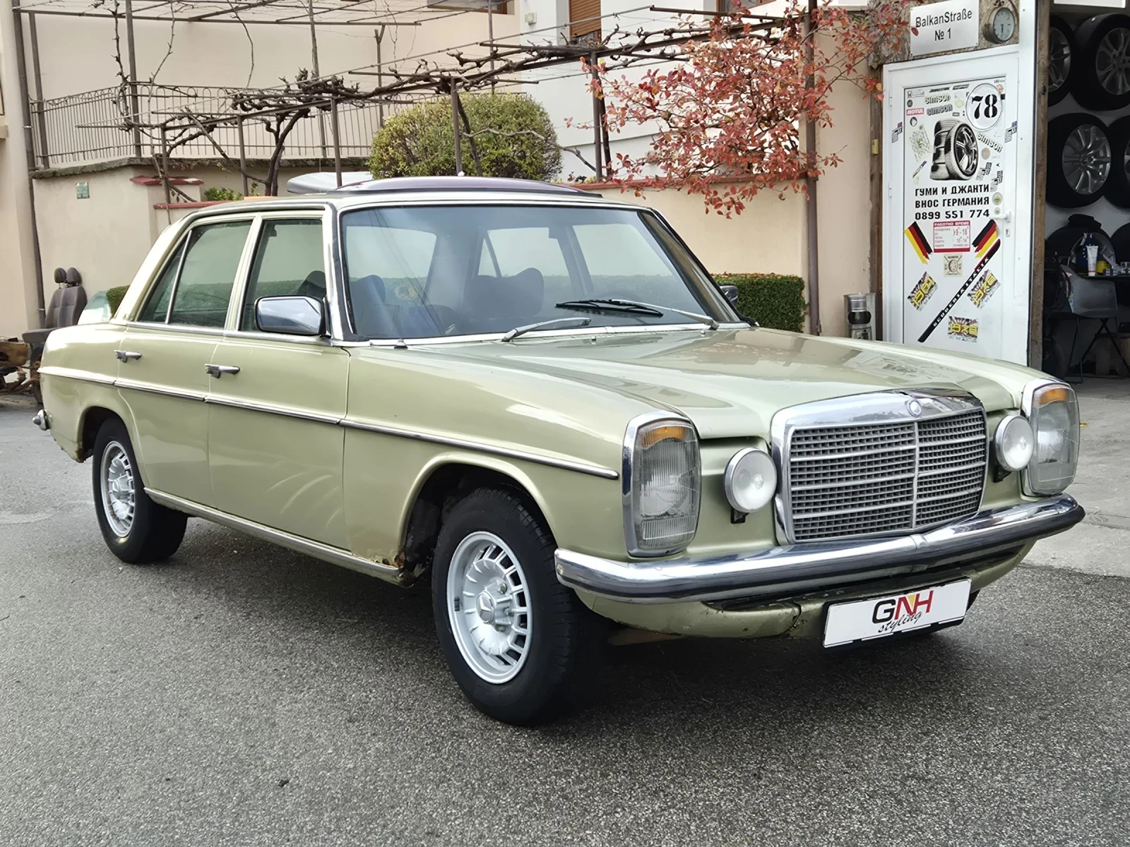 Mercedes-Benz 115 200е - изображение 3
