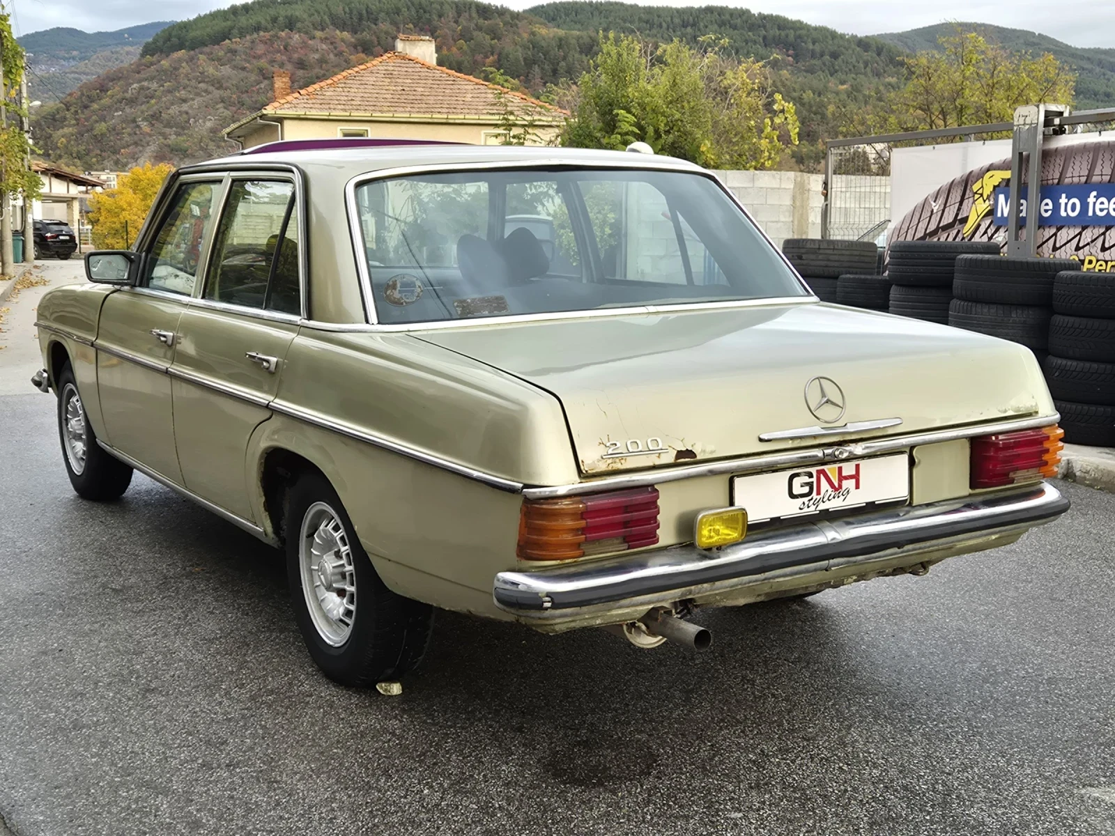 Mercedes-Benz 115 200е - изображение 6