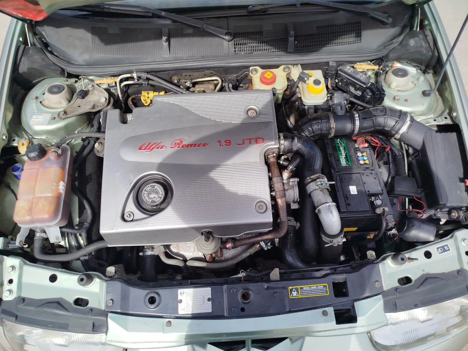 Alfa Romeo 146 1.9 jtd - изображение 5