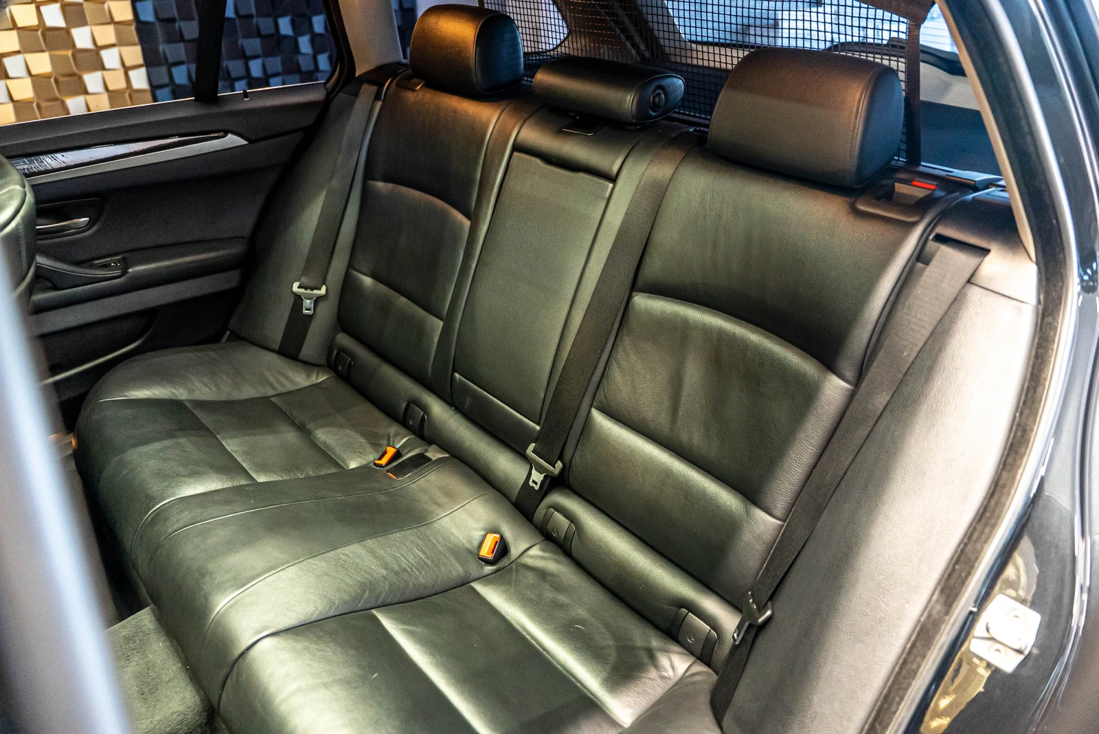BMW 520 2.0 D | Mobile.bg — изображение 17