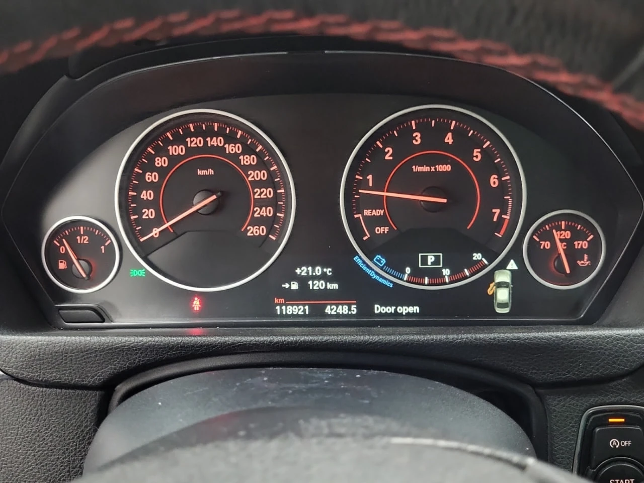 BMW 330 * CARFAX * АВТО КРЕДИТ * ЦЕНА ДО БГ! - изображение 10