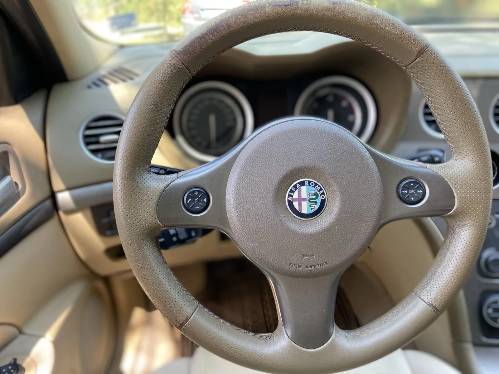 Alfa Romeo 159 1.9JTD - изображение 10