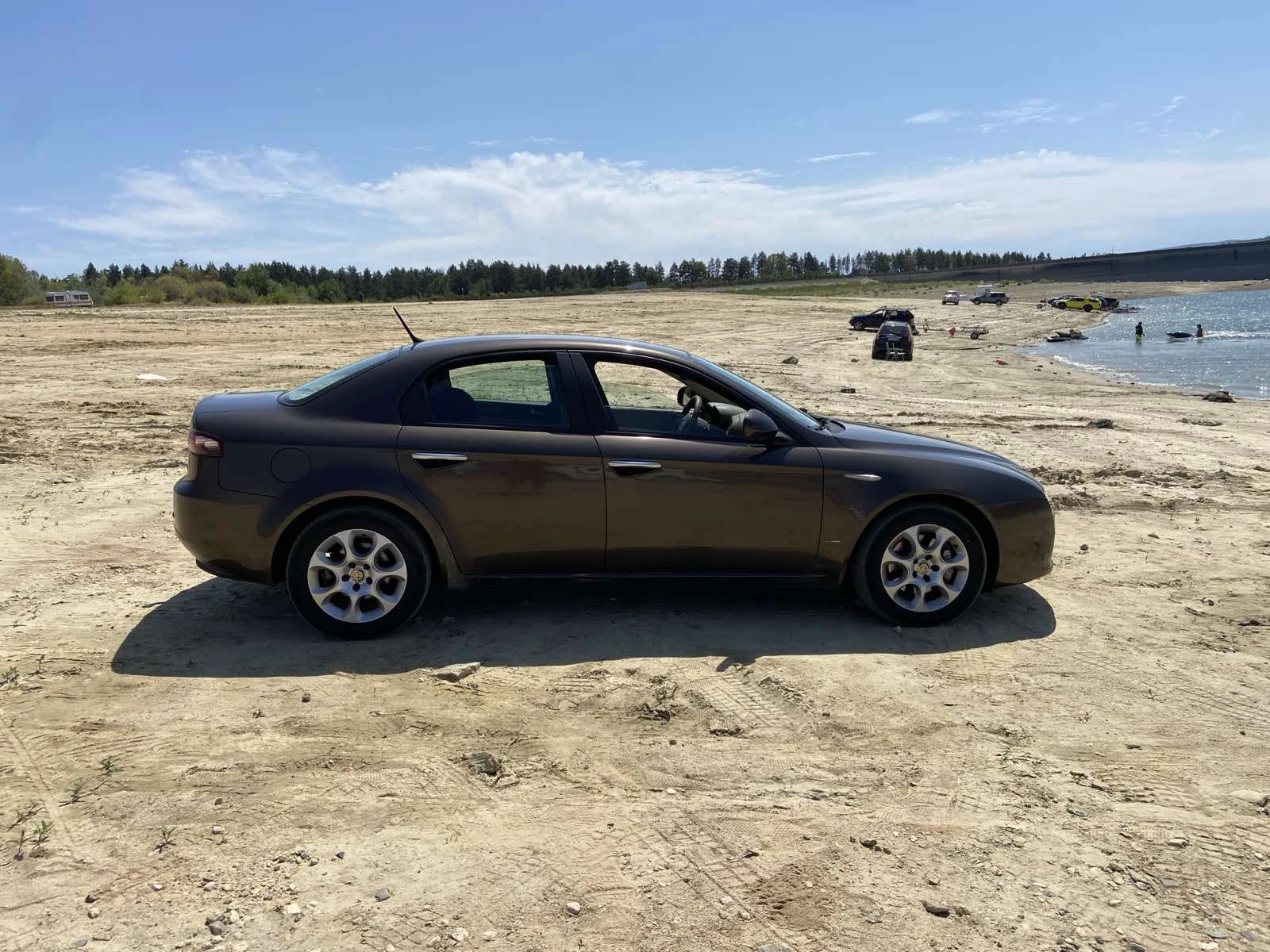 Alfa Romeo 159 1.9JTD - изображение 6