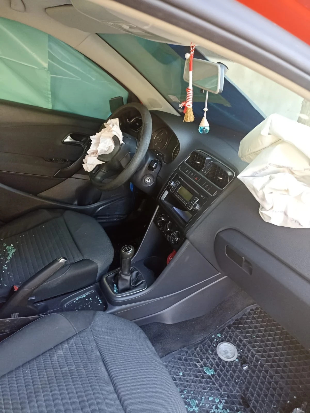 VW Polo 1.6d - изображение 5