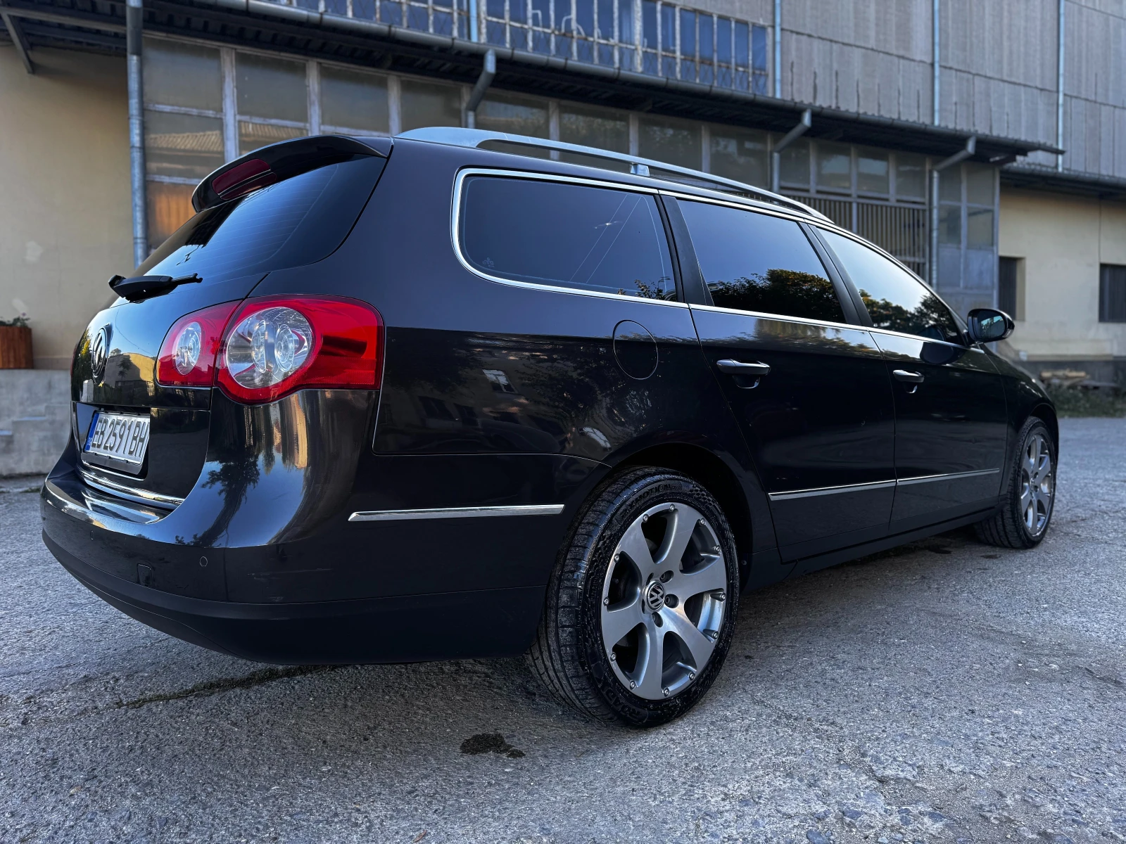 VW Passat  - изображение 2