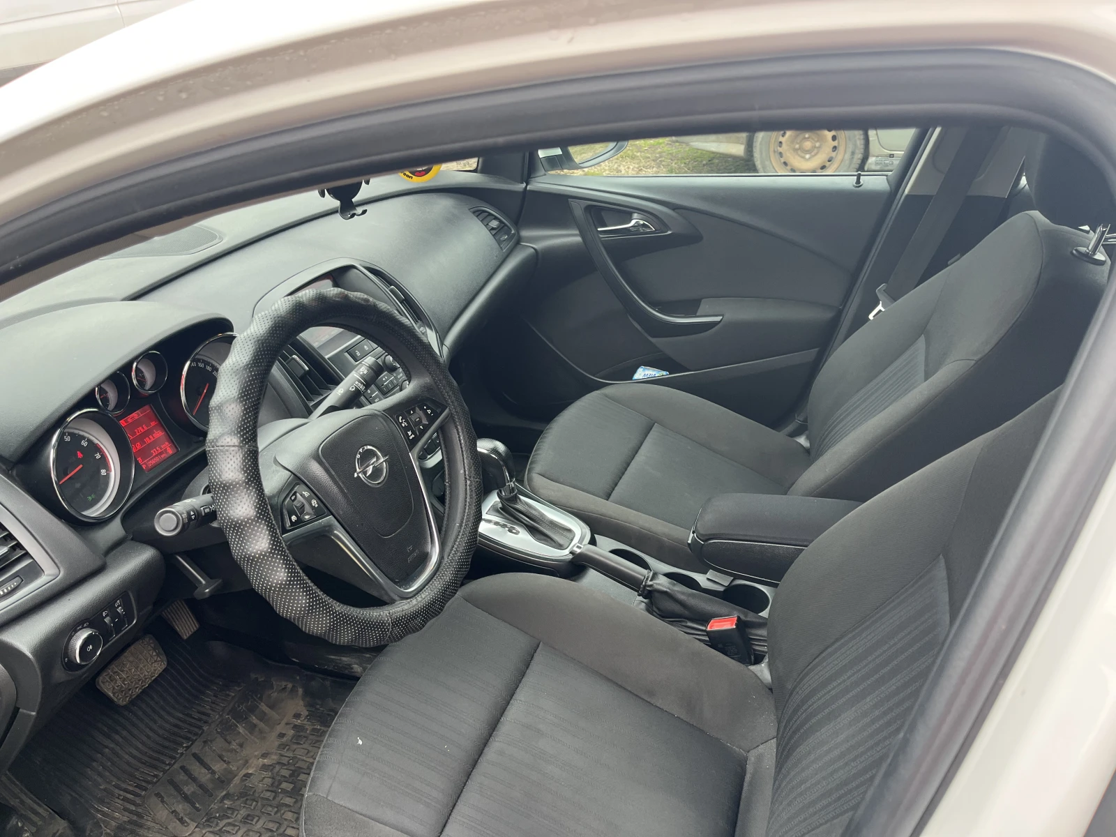 Opel Astra J - изображение 3