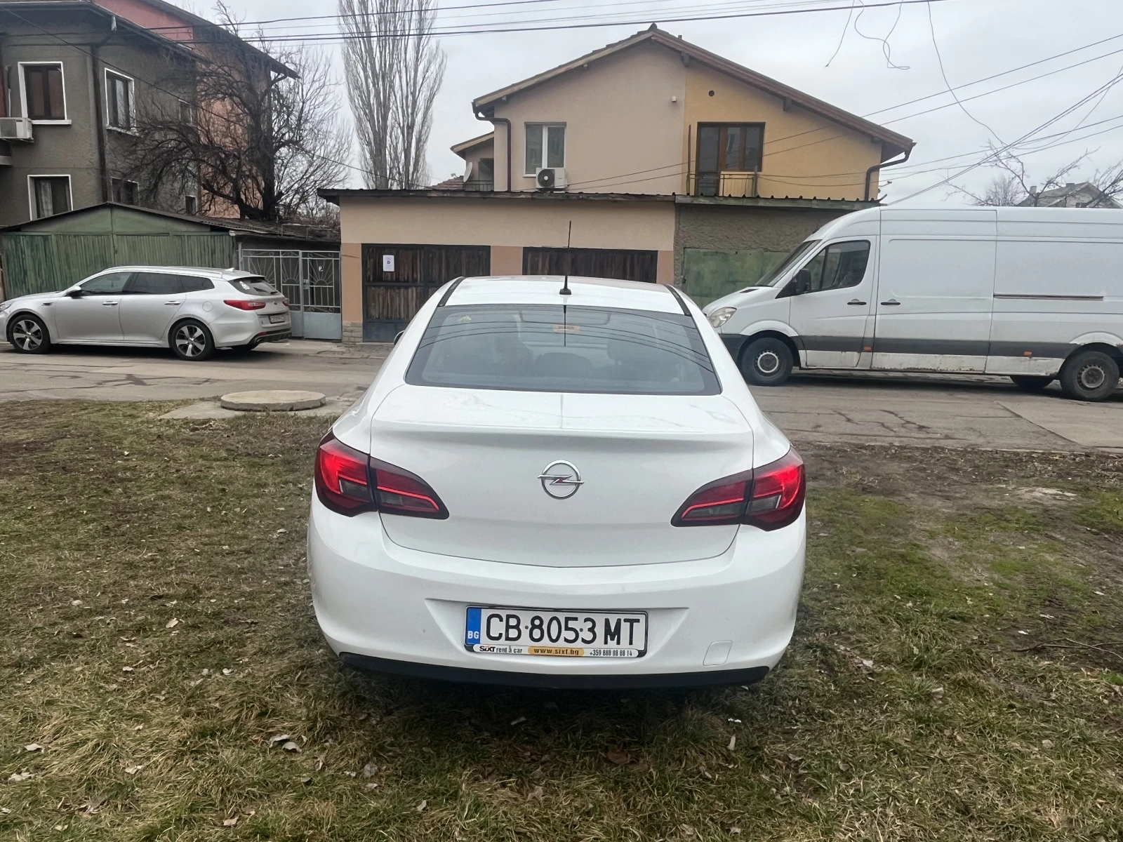 Opel Astra J - изображение 5