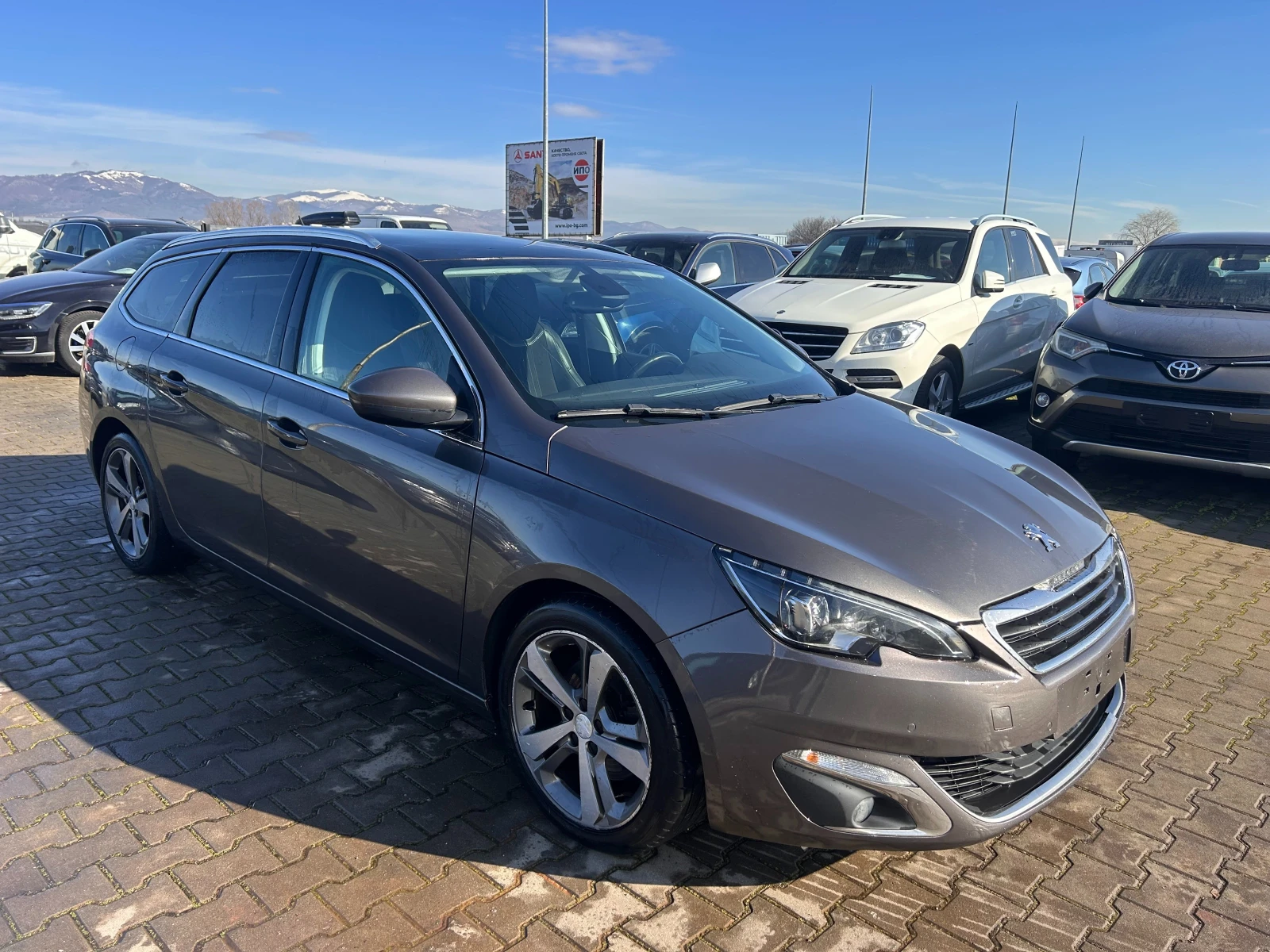 Peugeot 308 2.0HDI Allure AVTOMAT/NAVI/KOJA/PANORAMA/KAMERA - изображение 4