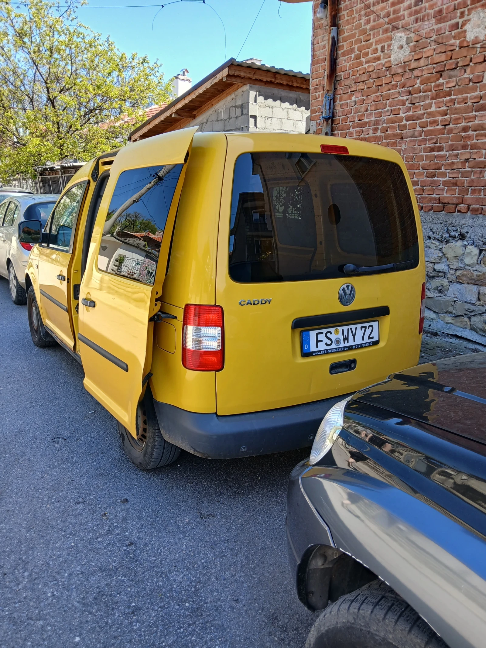VW Caddy 1, 9 sdi, снимка 4 - Автомобили и джипове - 53490335