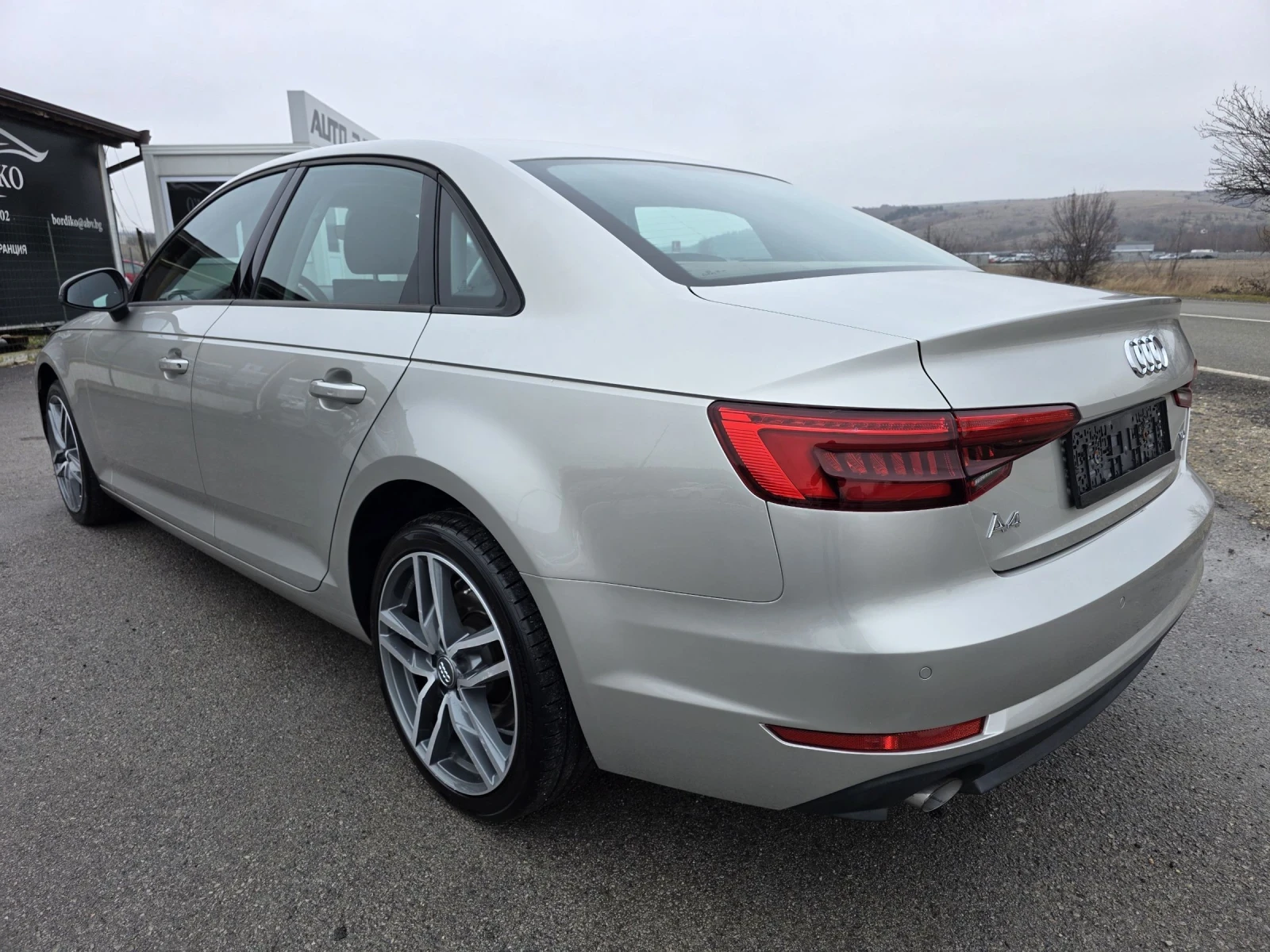 Audi A4 2.0d TOP/LED - изображение 5