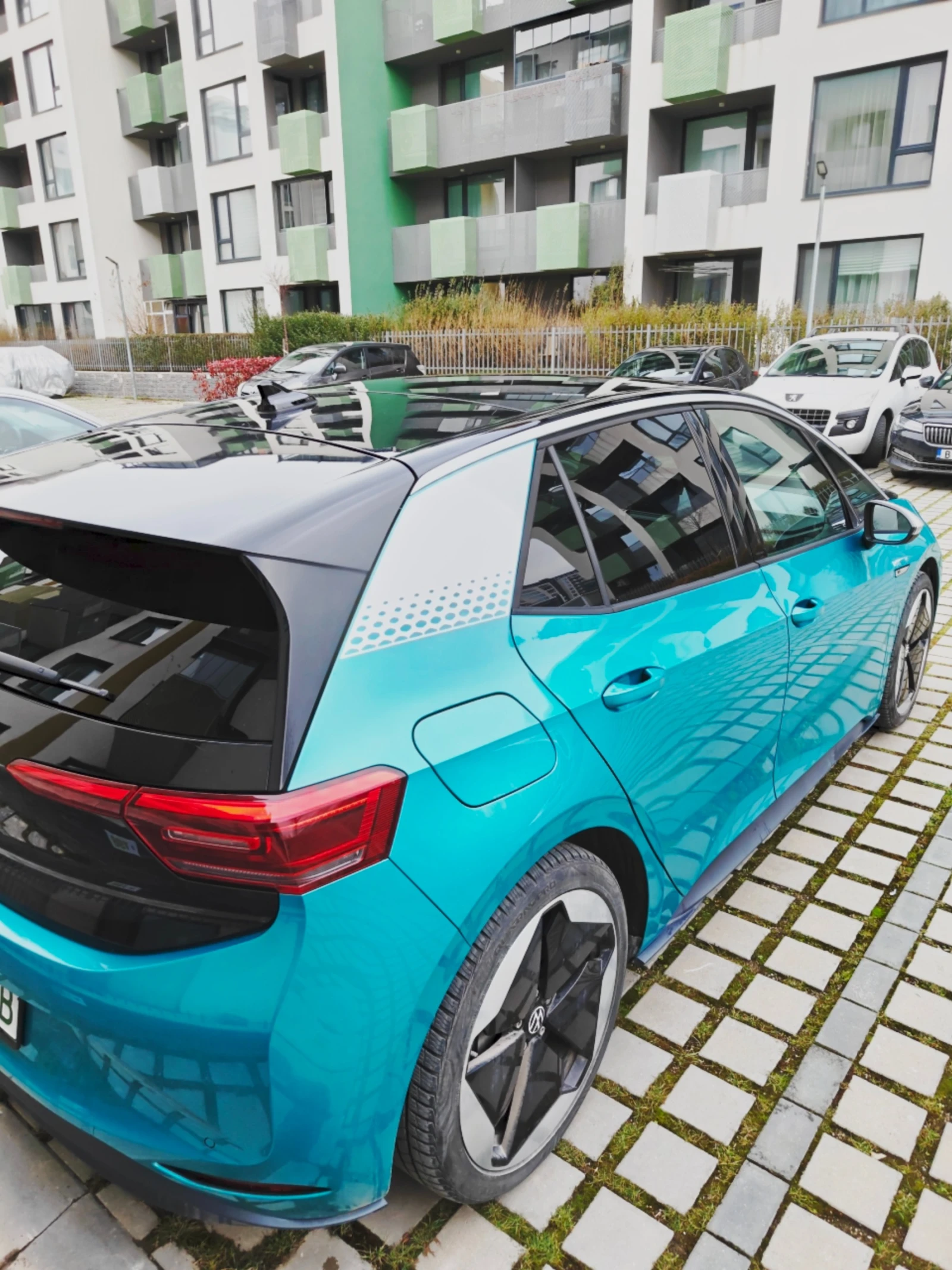 VW ID.3 62 kWh 1st Edition - Massage, Panoramic | Mobile.bg � ����������� 3