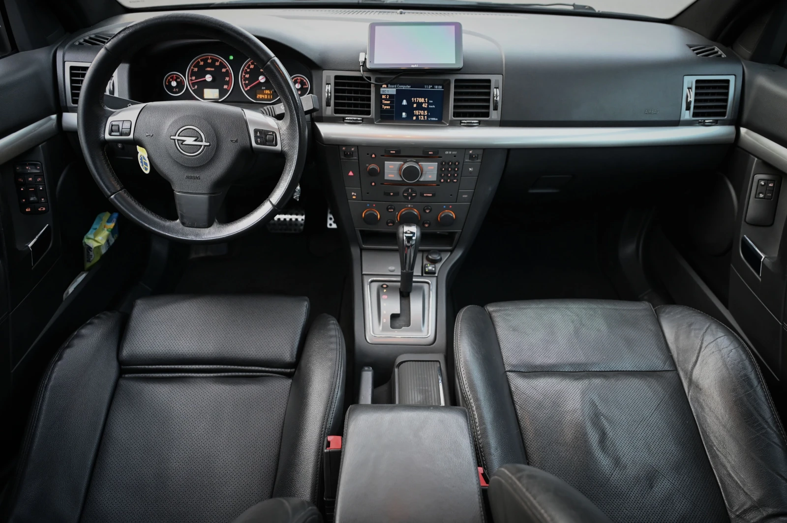 Opel Signum 3.2 Бензин-Газ / Автоматик / Напълно обслужен !!!, снимка 10 - Автомобили и джипове - 53784749