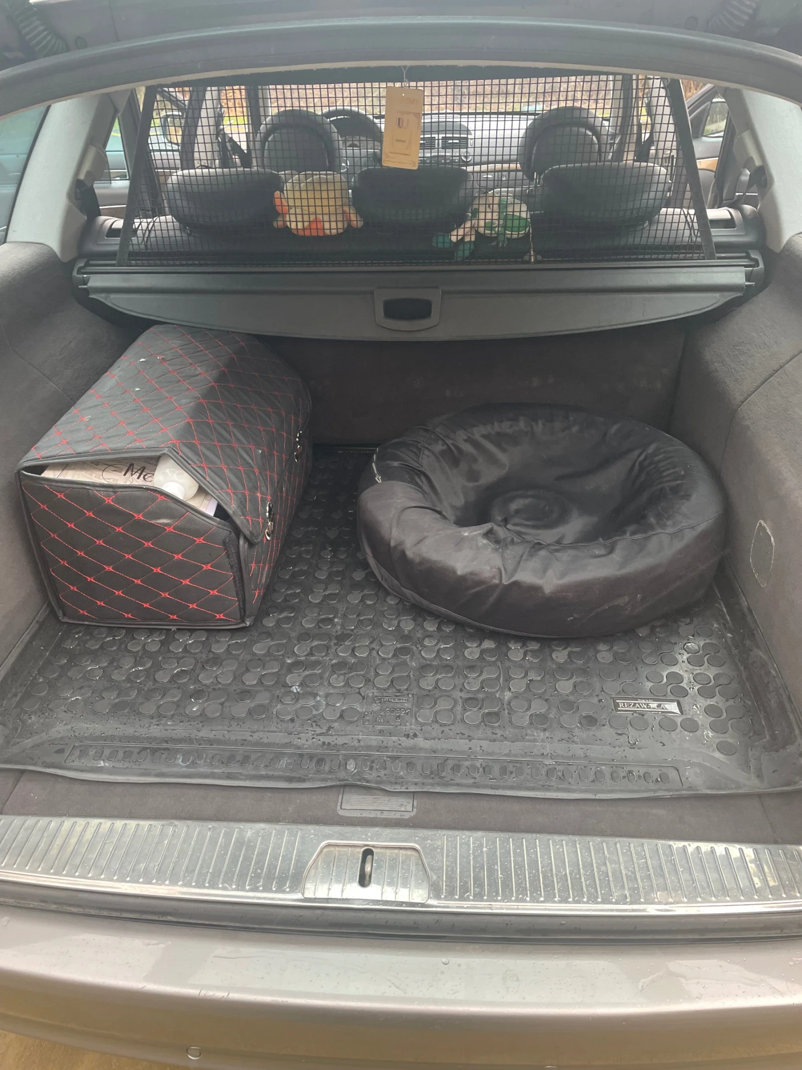 Mercedes-Benz E 320 3.2 бензин-газ avangard, снимка 12 - Автомобили и джипове - 53816089