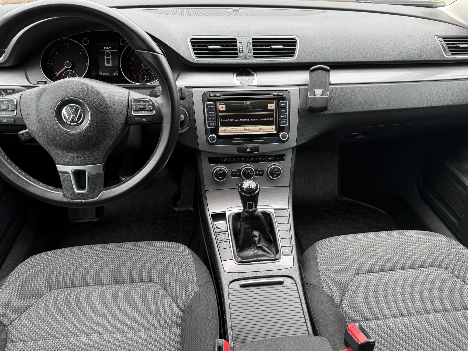 VW Passat ВИДЕО В ОБЯВАТА !!!, снимка 12 - Автомобили и джипове - 54094076