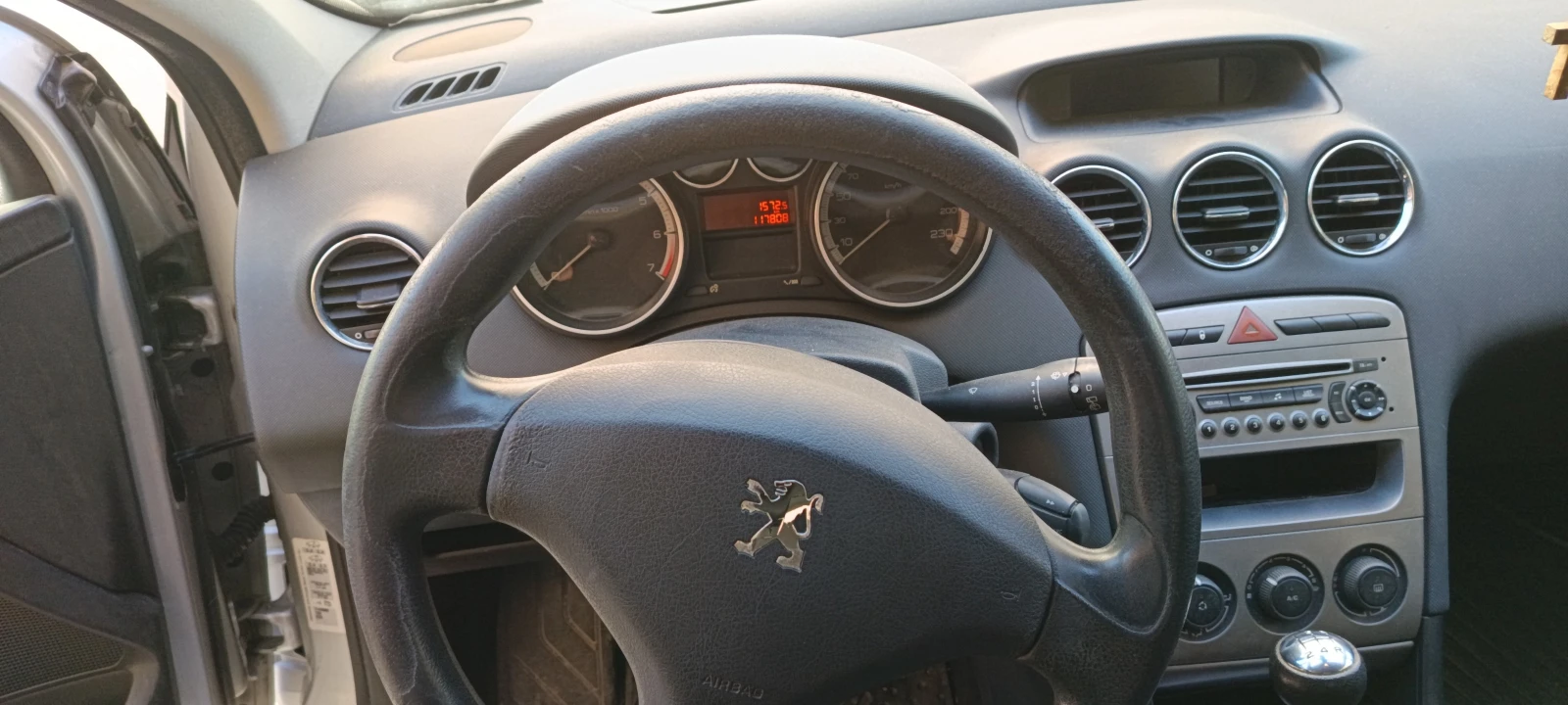 Peugeot 308, снимка 3 - Автомобили и джипове - 54318011
