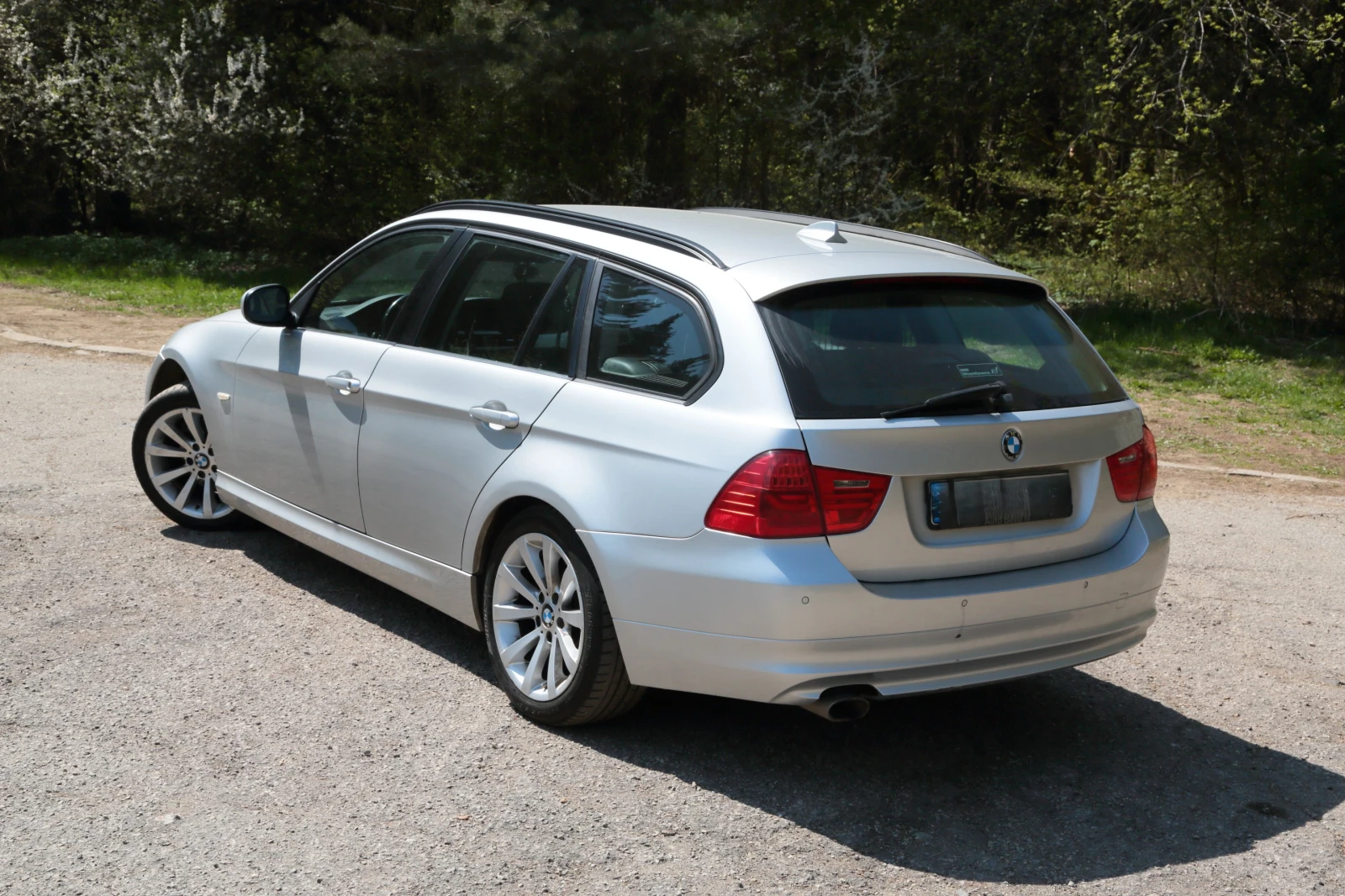 BMW 320, снимка 2 - Автомобили и джипове - 54347972