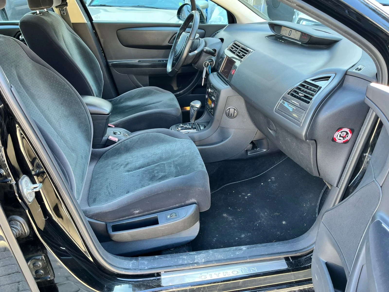Citroen C4 2.0 hdi automat aisin 6 speed , снимка 9 - Автомобили и джипове - 54434027