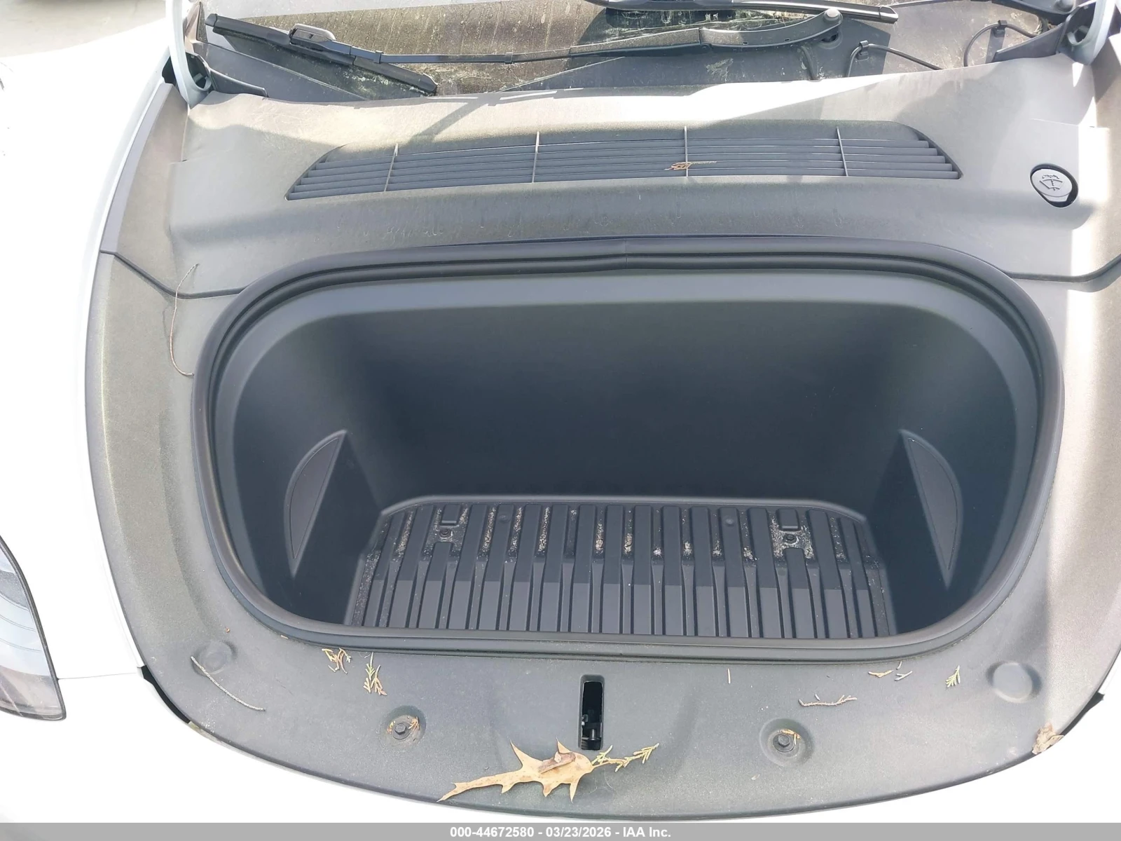 Tesla Model Y | Mobile.bg � ����������� 10