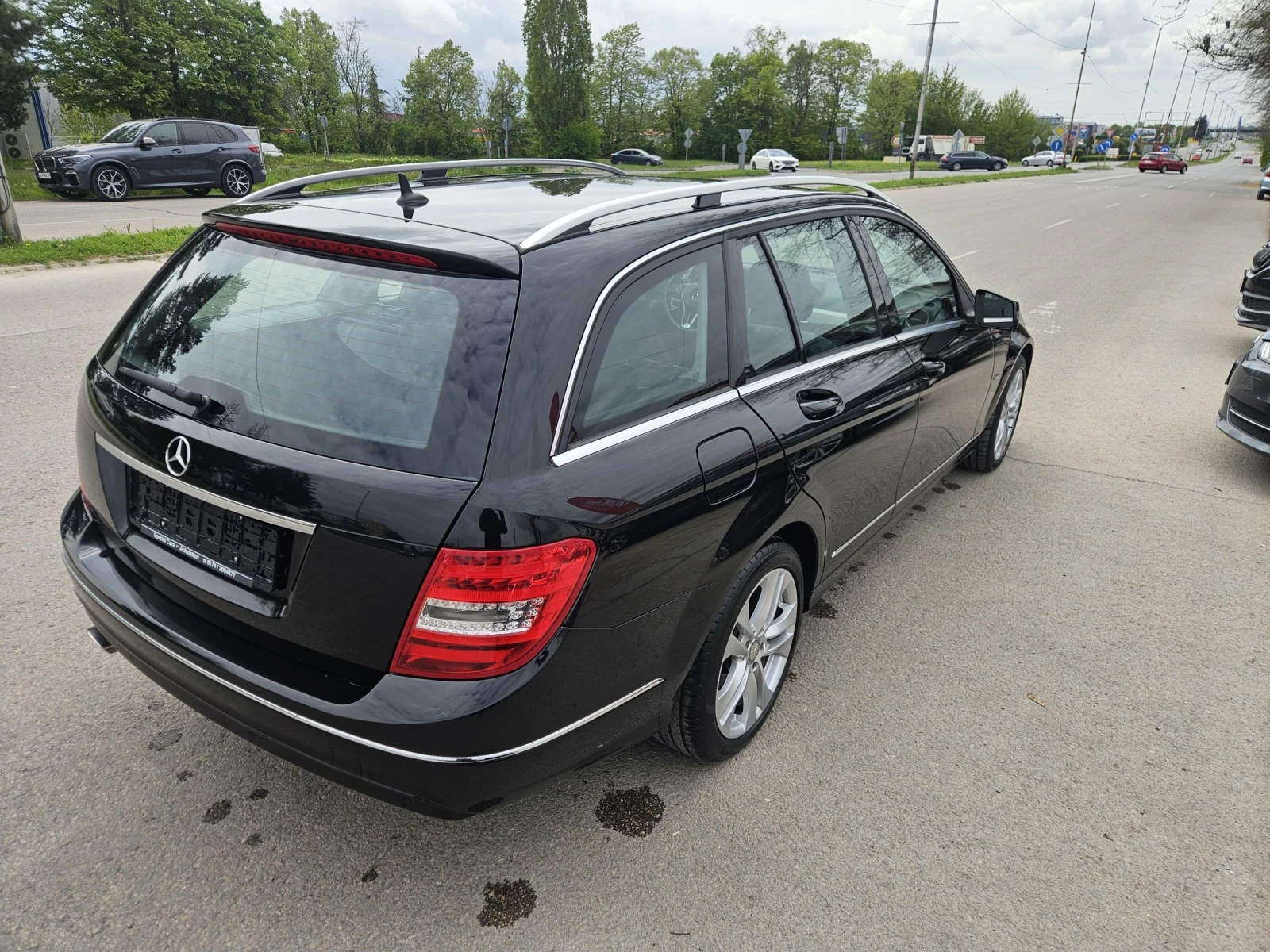 Mercedes-Benz C 220 2.2 СDi  170 k.c  AMG, снимка 4 - Автомобили и джипове - 54482604